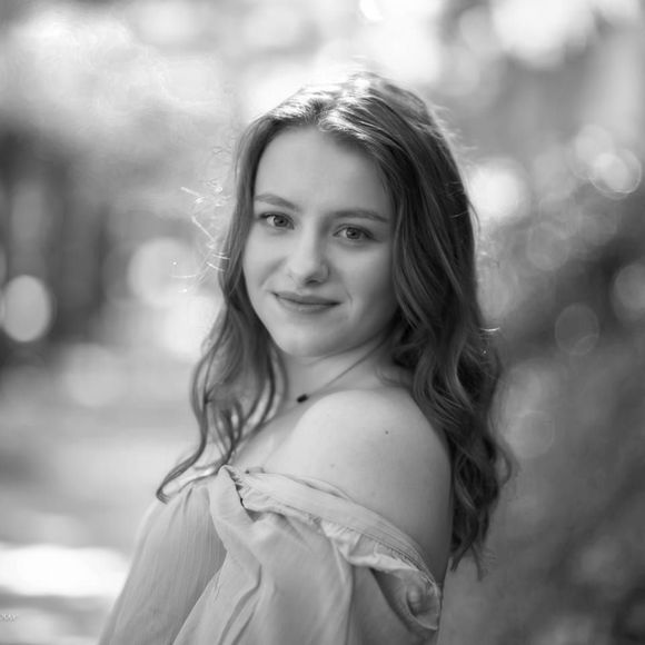 Meet your Posher, Victoria - Picture 1 of 1